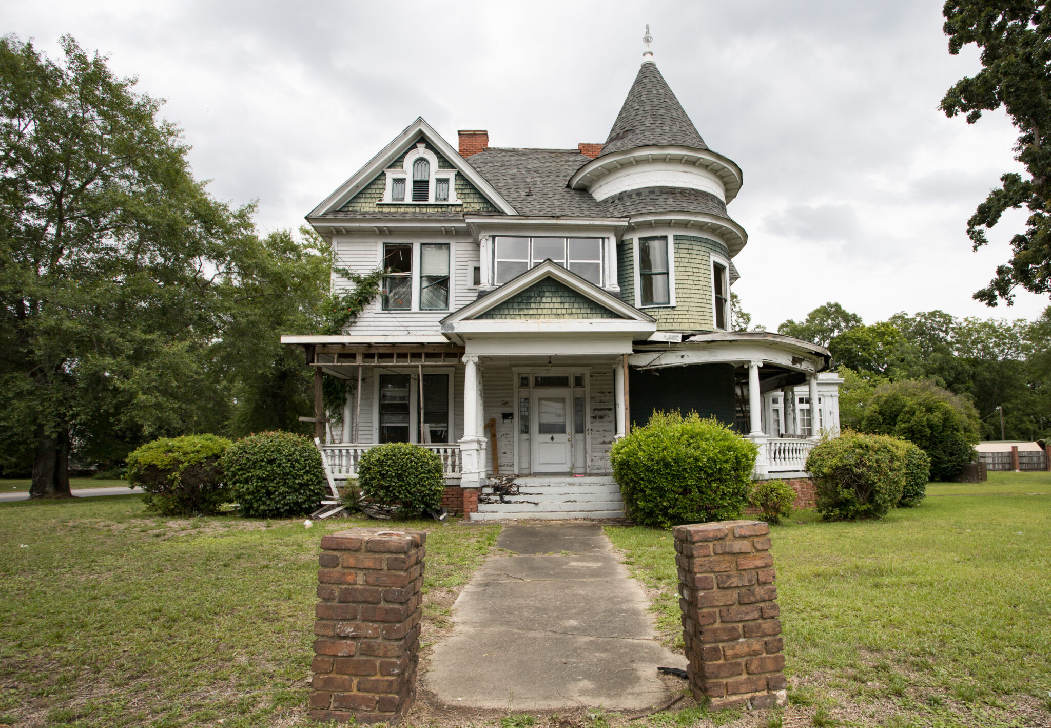 Leland Kent of Abandoned Southeast to publish new book, Abandoned Alabama, on Oct. 25