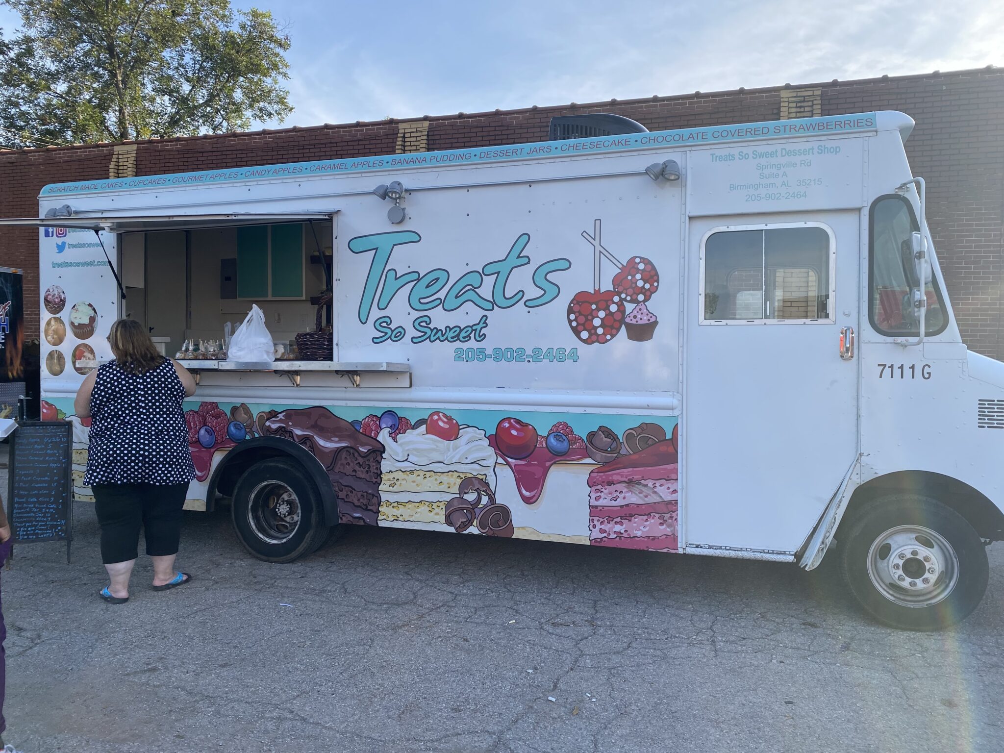 Catch these 10 Black-owned food trucks in East Lake on Wednesdays 17 treats so sweet