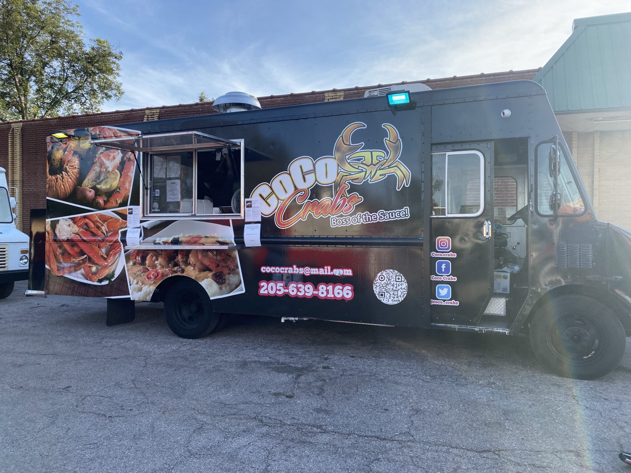 Catch these 10 Black-owned food trucks in East Lake on Wednesdays 16 coco crabs