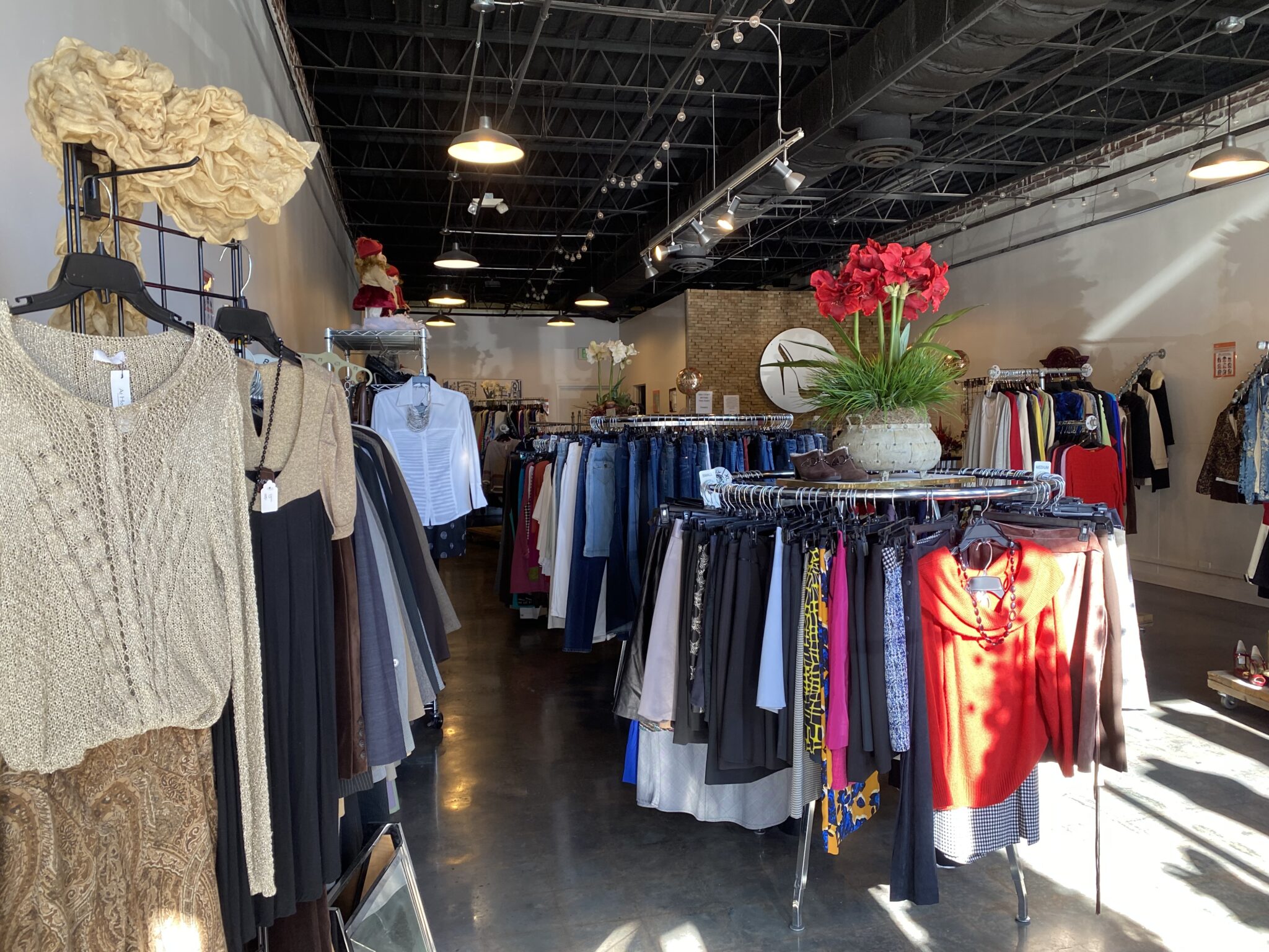 mysistersclosetywca2 Small biz Monday—why you need to know about My Sister's Closet in downtown Birmingham
