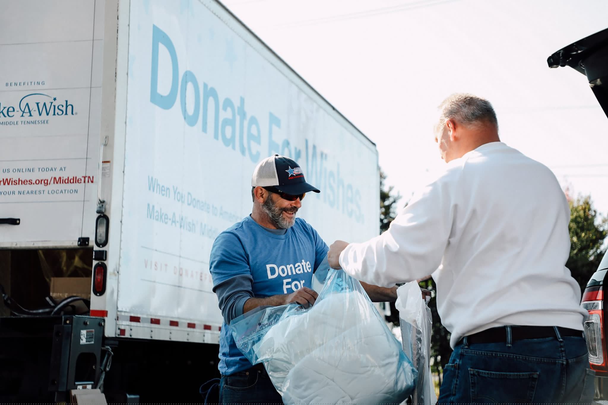 Doing some New Year’s cleaning? Here’s where to donate + recycle your items Doing some New Year’s cleaning? Here’s where to donate + recycle your items