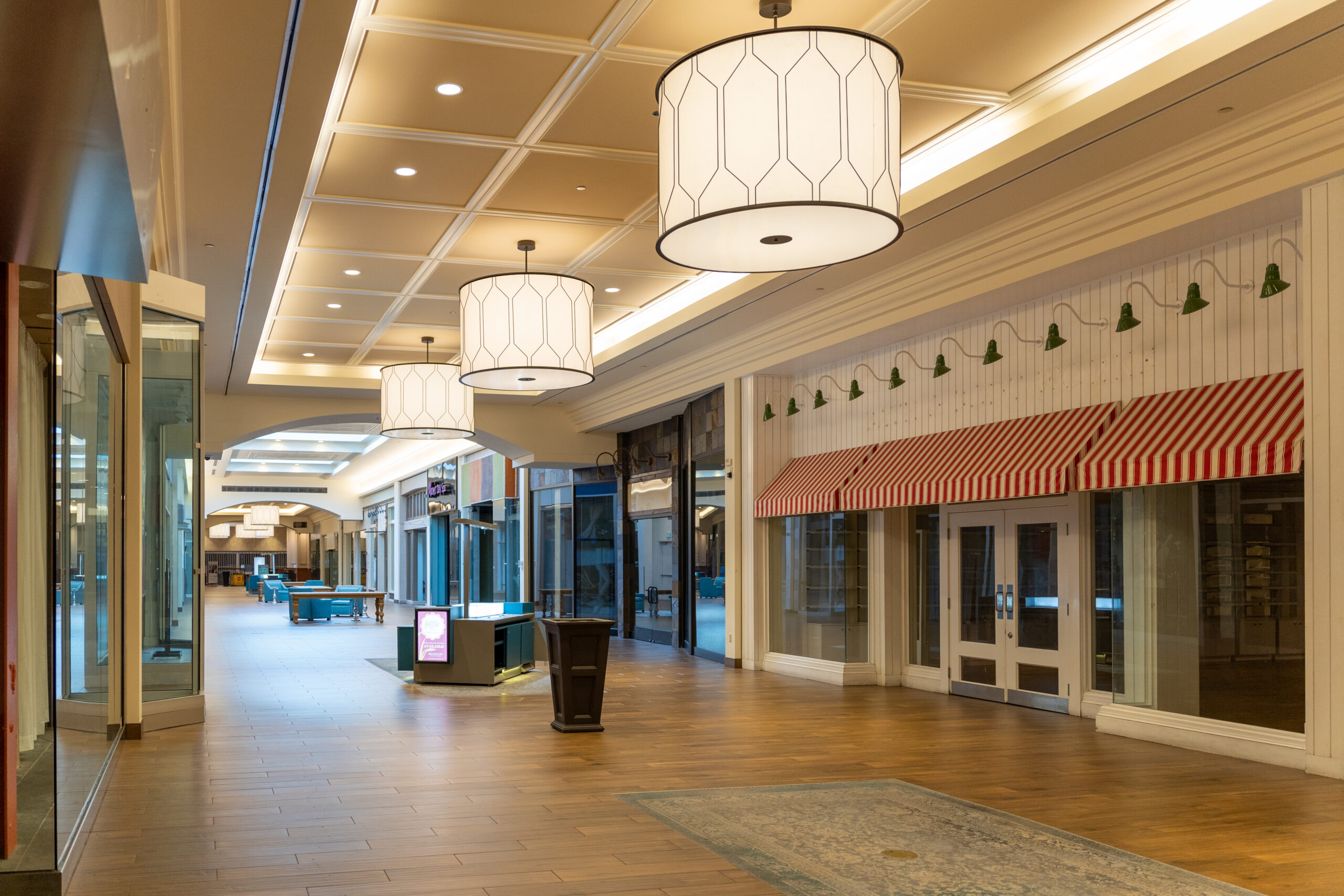 A look inside the (nearly) vacant Brookwood Village [Photos] Bham Now