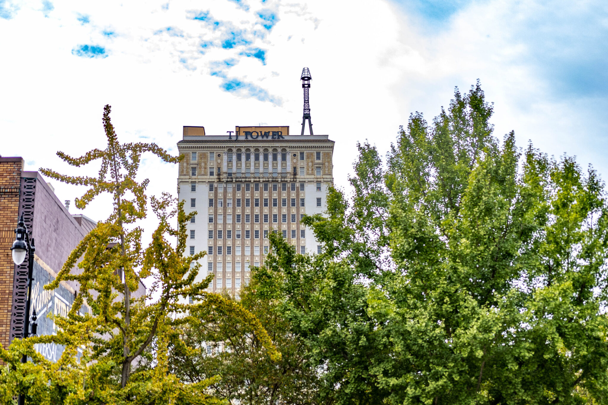9 national chains our audience wants to see in Birmingham 4 TJ Tower