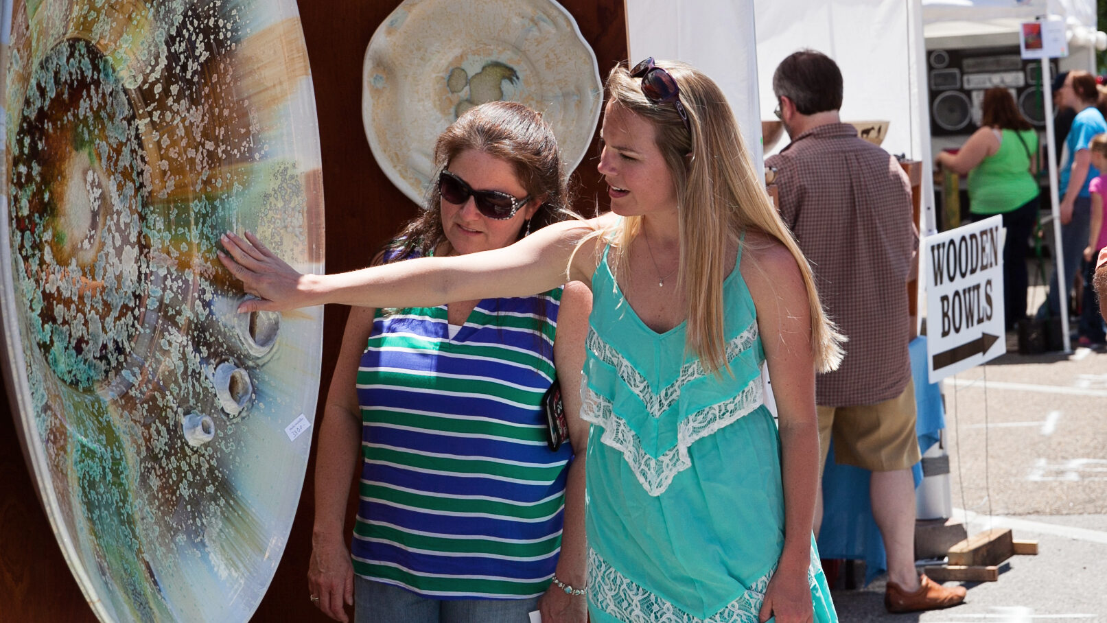5 exciting spring + summer festivals in Tupelo, MS, from auto shows to Elvis events 5 exciting spring + summer festivals in Tupelo, MS, from auto shows to Elvis events