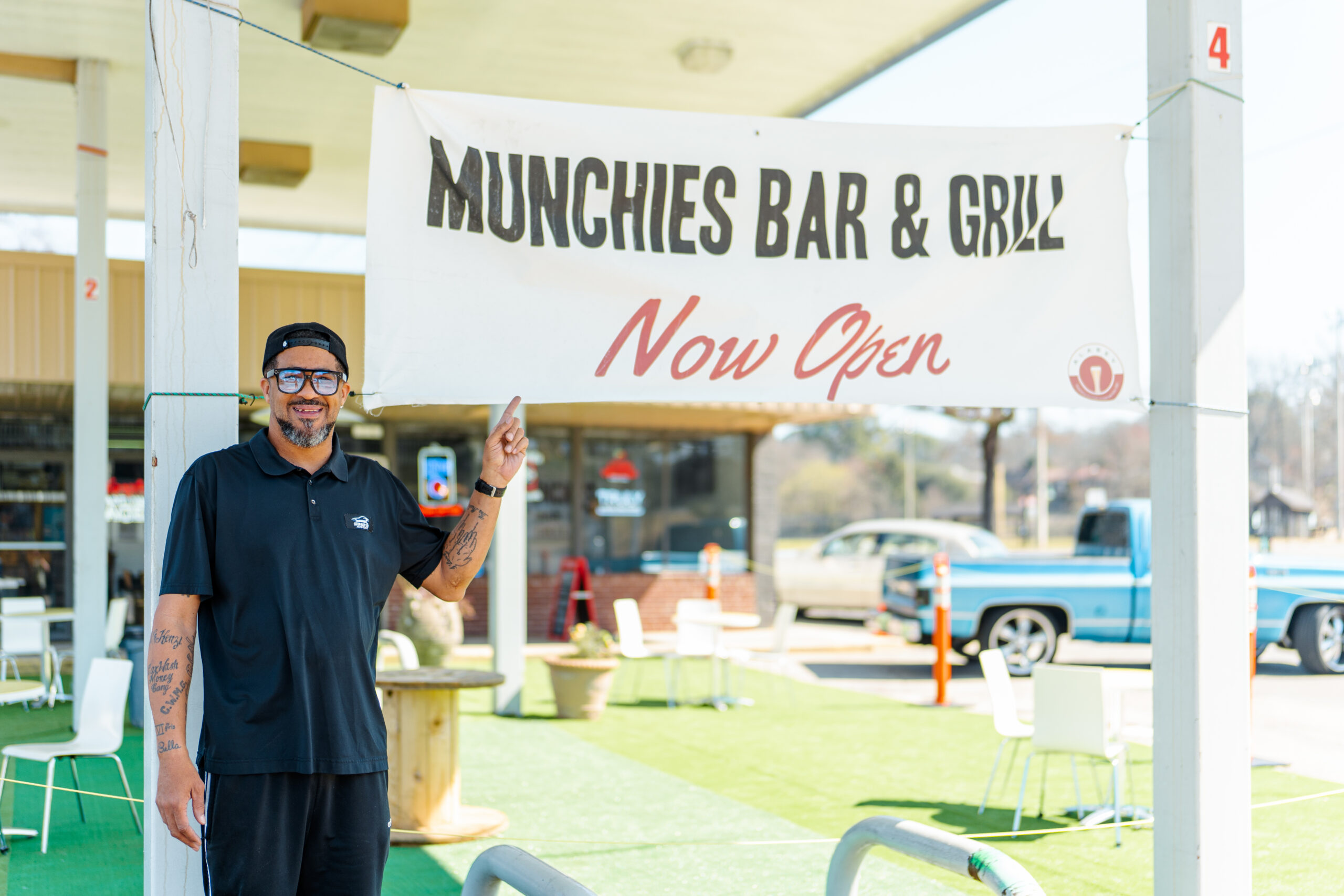 Munchies Bar and Grill