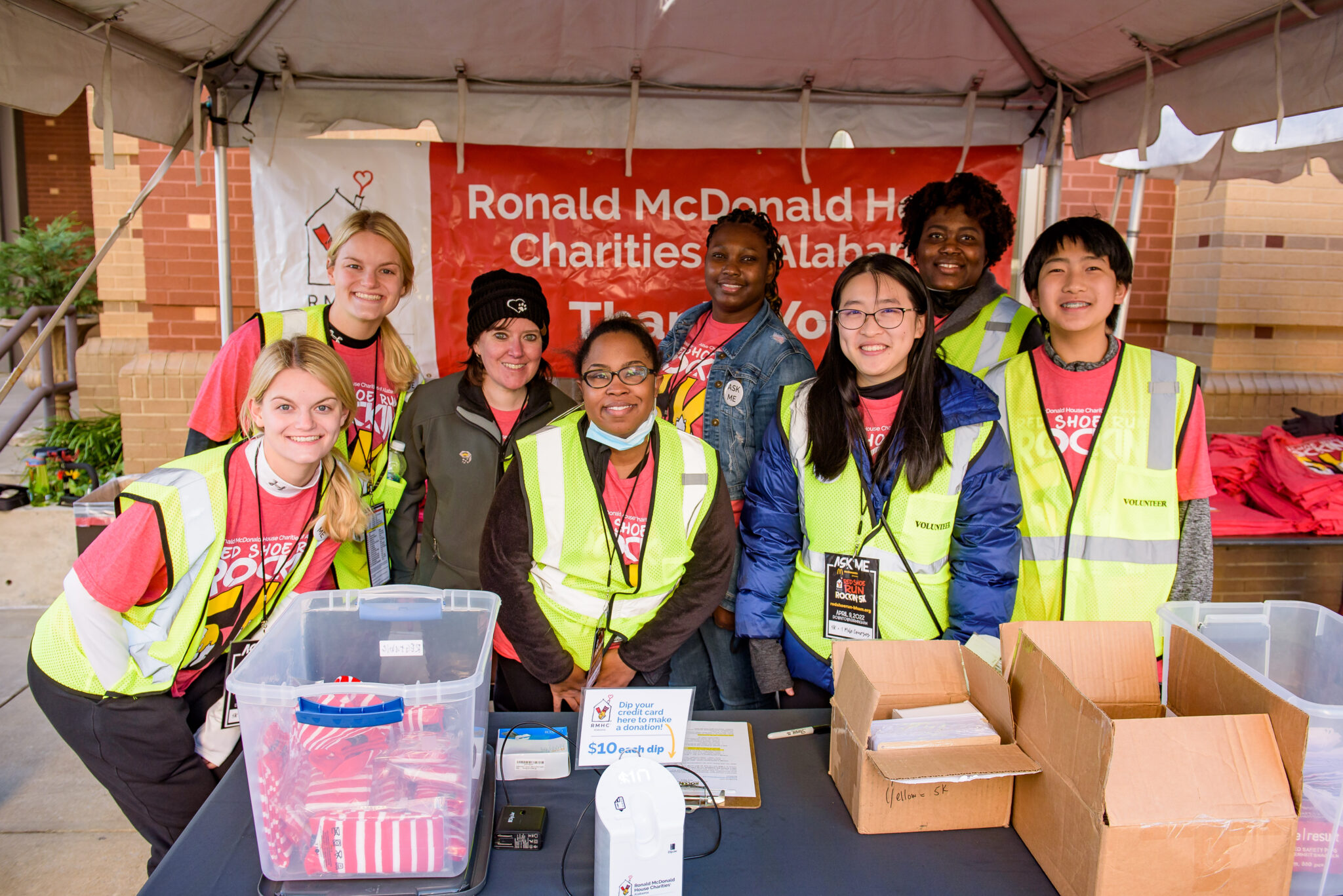 Volunteer! Make a difference at the Ronald McDonald House + support families with sick children