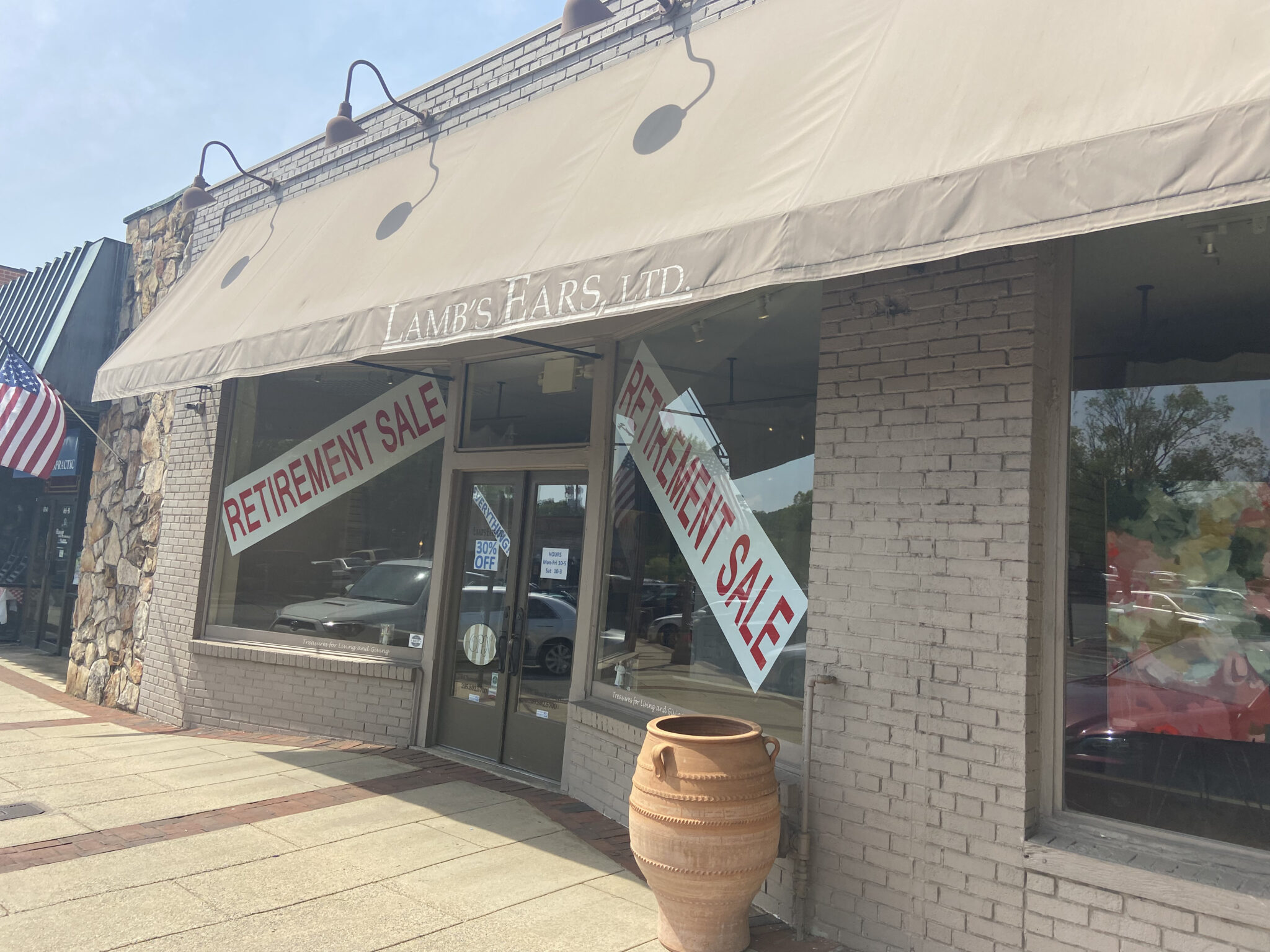 Local shop Lamb’s Ears closing after 29 years in the community—shop until June 8