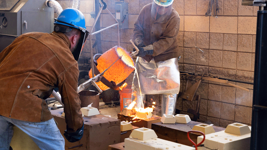 UPDATE: Final bronze pour completed for new Miss Fancy statue in Avondale Park [PHOTOS]