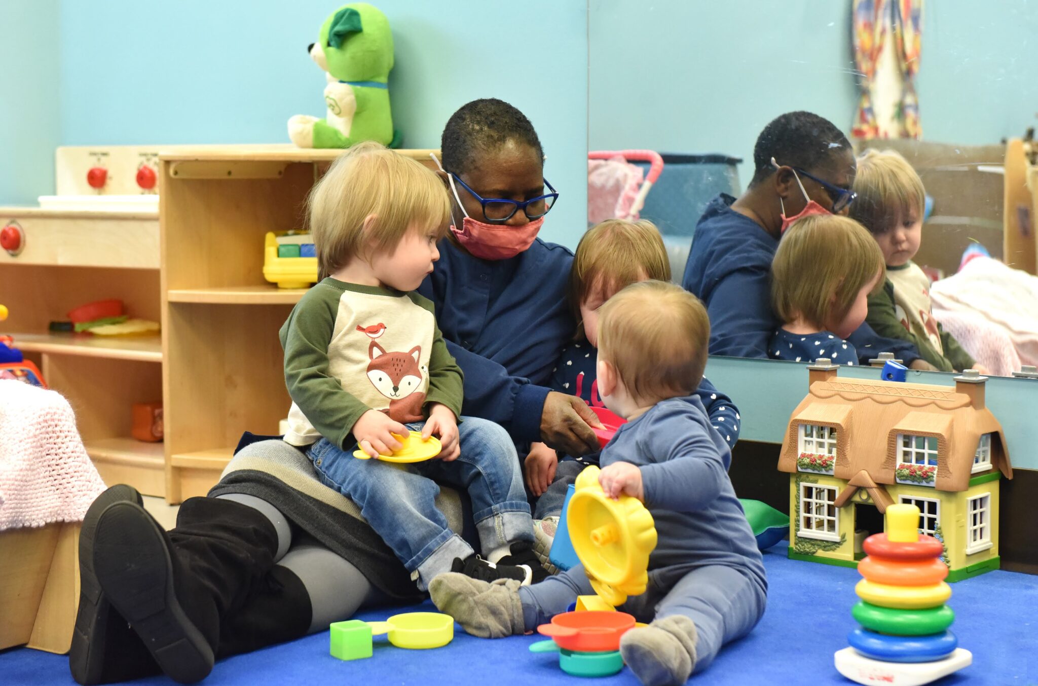 From tuition reimbursement to onsite childcare, these nurses share what they love about their jobs 4 Benefits of working at Children's of Alabama