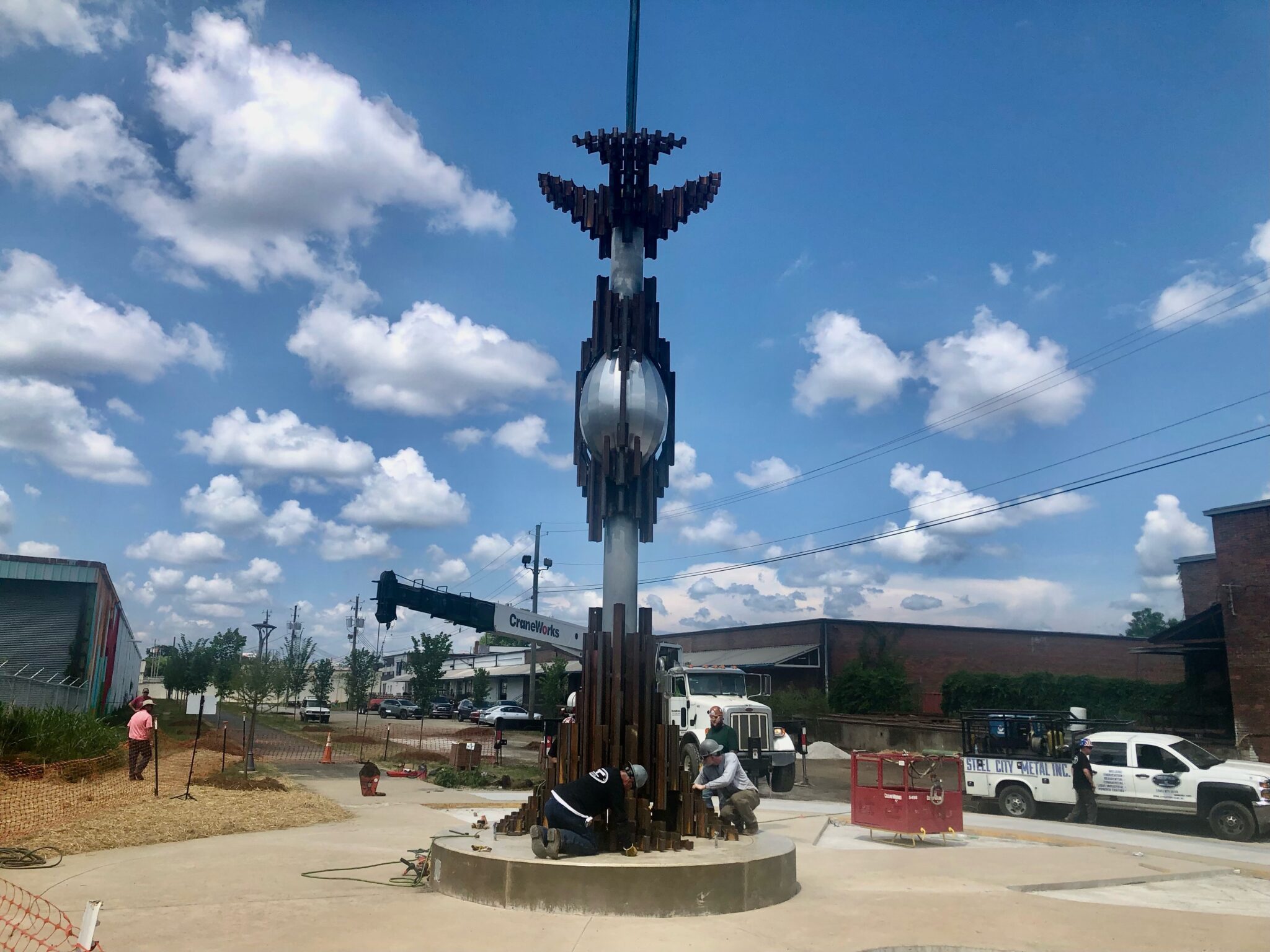 New 26-foot sculpture has been installed in Sunrise Rotary Plaza [PHOTOS + VIDEO]