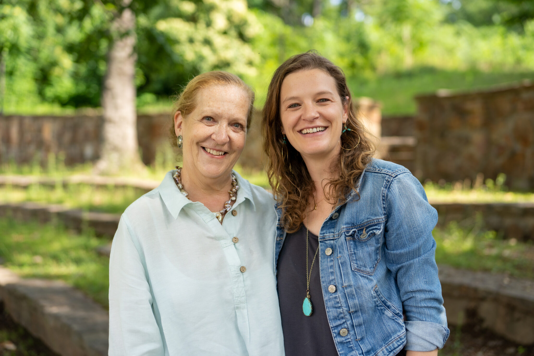 Meet Rebecca and Beth Hardwick, the mother & daughter real estate team