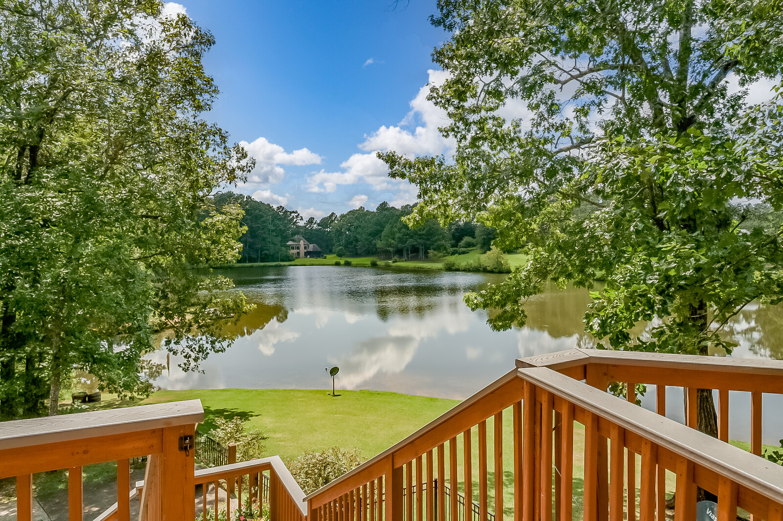 Stunning Chelsea lakefront home has views for days [VIDEO + PHOTOS]