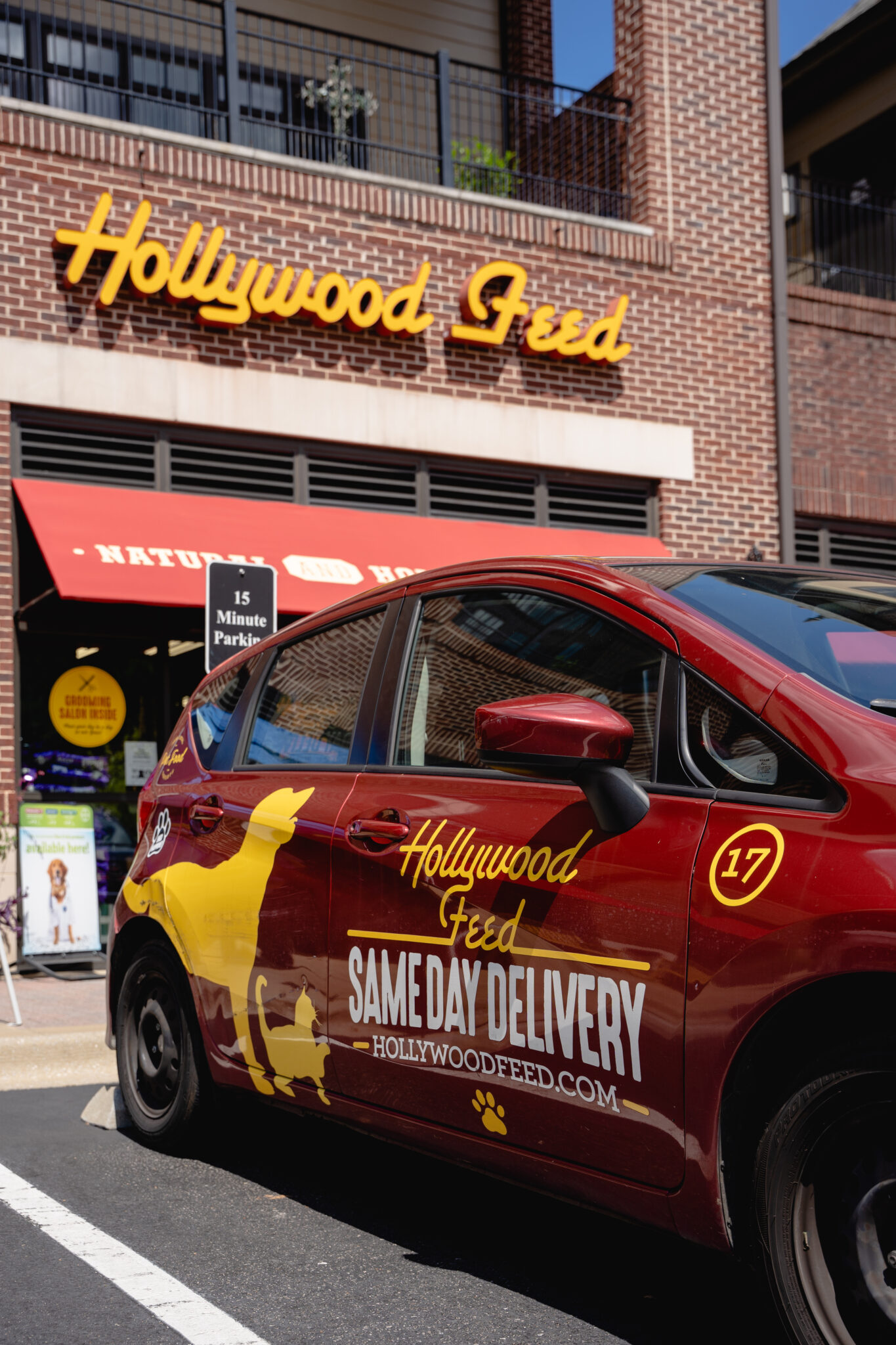 Meet your local Hollywood Feed team + use code ALABAMA20 for 20 off Bham Now
