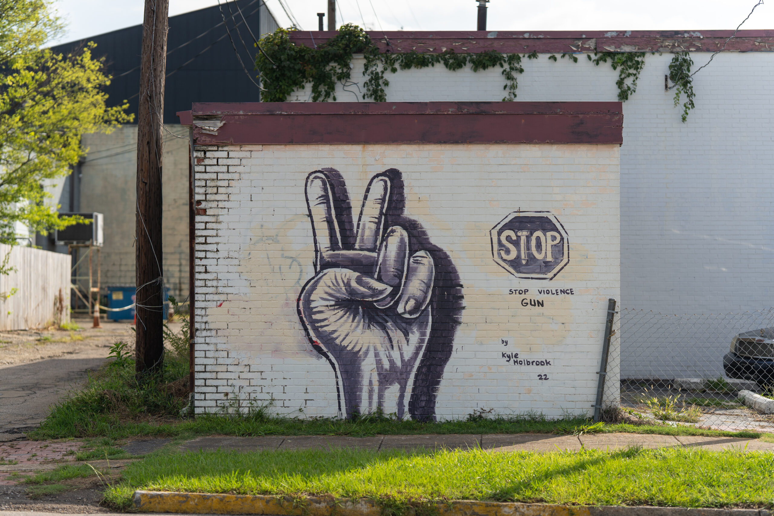 American artist unveils Peace Birmingham mural in Southside | Bham Now