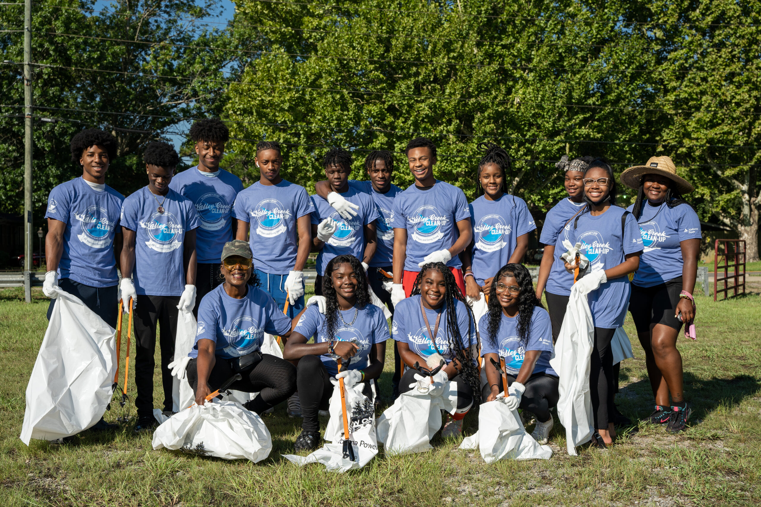 Volunteers gather tons of trash from Valley Creek during Alabama Power’s Renew Our Rivers cleanup Volunteers gather tons of trash from Valley Creek during Alabama Power’s Renew Our Rivers cleanup