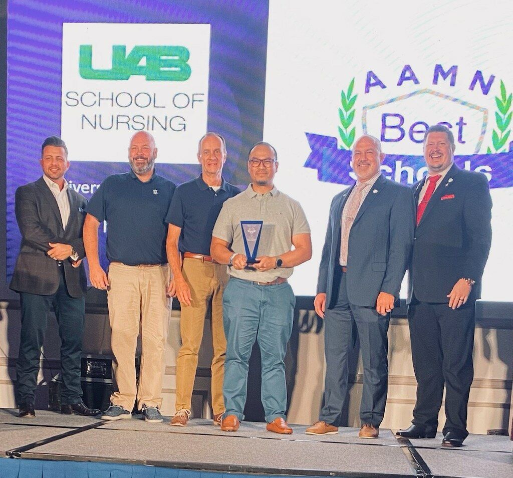 UAB School of Nursing was named “Best School for Men in Nursing” for the 4th year in a row UAB School of Nursing was named “Best School for Men in Nursing” for the 4th year in a row