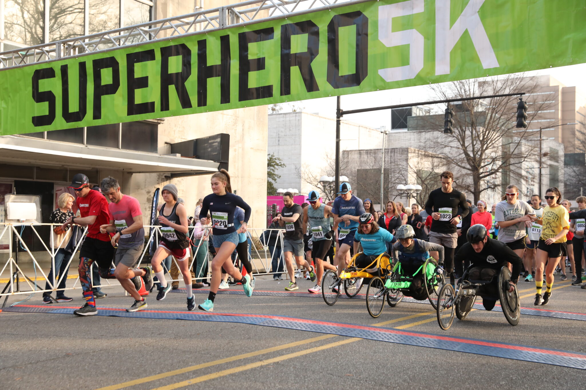 5 reasons to sign up for the final Mercedes-Benz Marathon, Feb. 10-12 5 reasons to sign up for the final Mercedes-Benz Marathon, Feb. 10-12