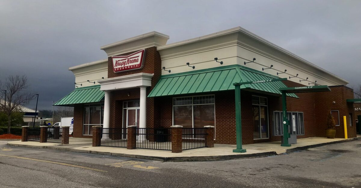 The “hot light” is gone. Krispy Kreme on 280 closes.