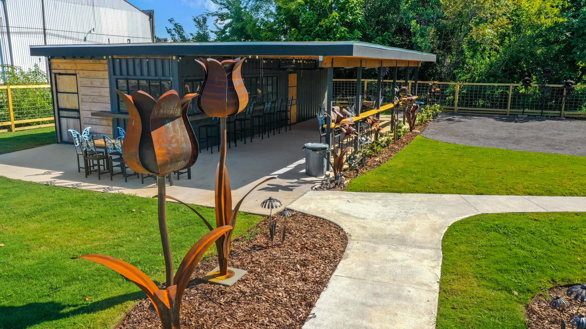 Elysian Gardens is bringing a taste of the South with Lady E at Elysian Elysian Gardens is bringing a taste of the South with Lady E at Elysian