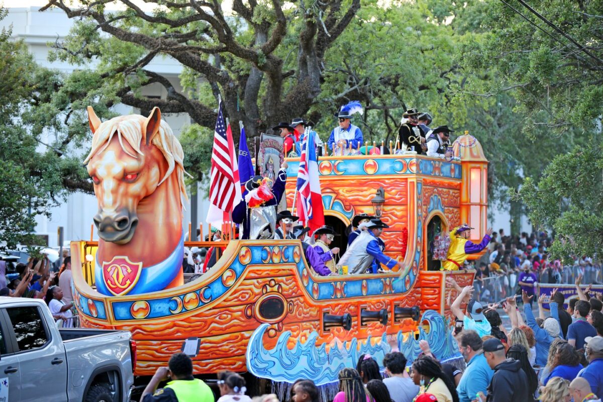 mardi gras store in mobile