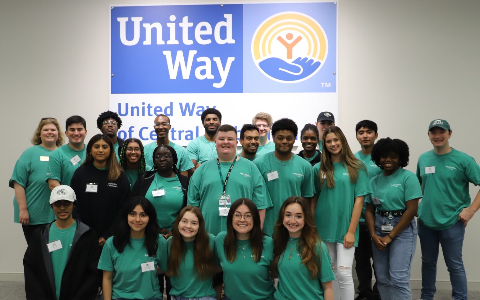 These students packed 4,000 books for local Pre-K students + how to get involved These students packed 4,000 books for local Pre-K students + how to get involved