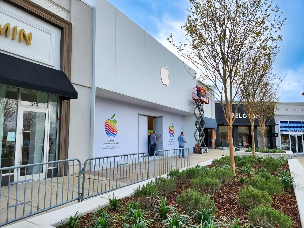 apple store Apple Store relocating to new 100% renewable energy powered building