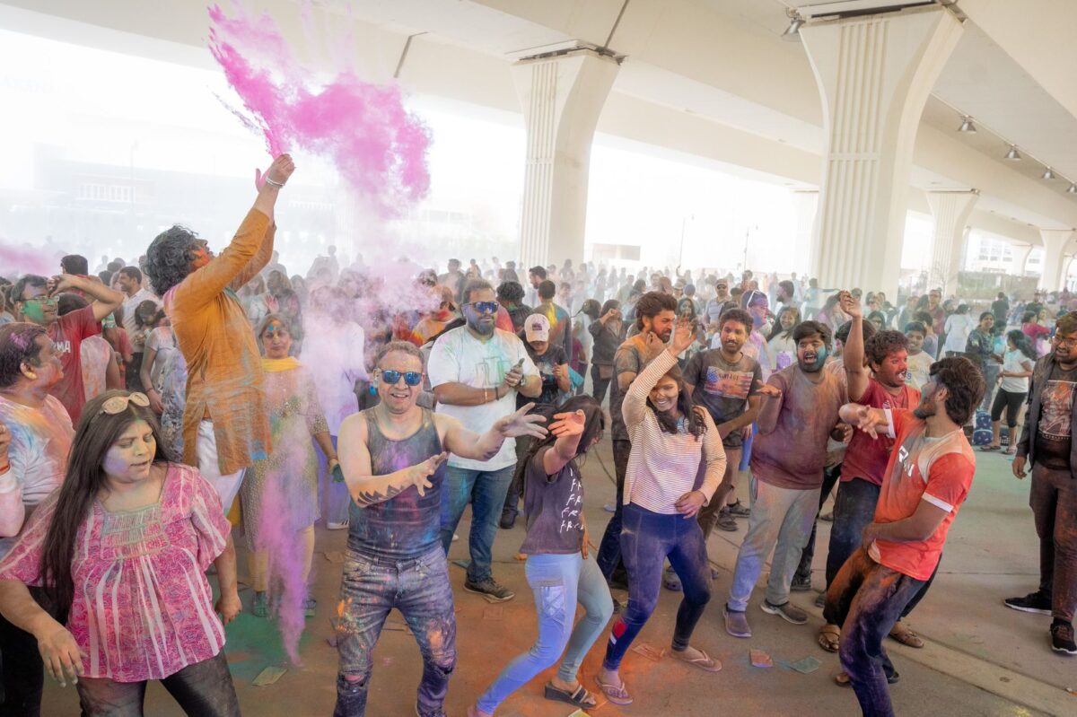 holi8 Recap of Saturday's Holi: Festival of Colors [PHOTOS]