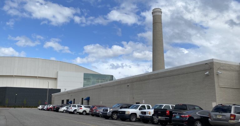 APPROVED: 260 foot wide mural across from Legacy Arena celebrating Alabama women APPROVED: 260 foot wide mural across from Legacy Arena celebrating Alabama women