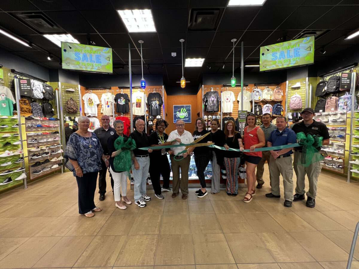 NOW OPEN: Journeys at Grand River in Leeds