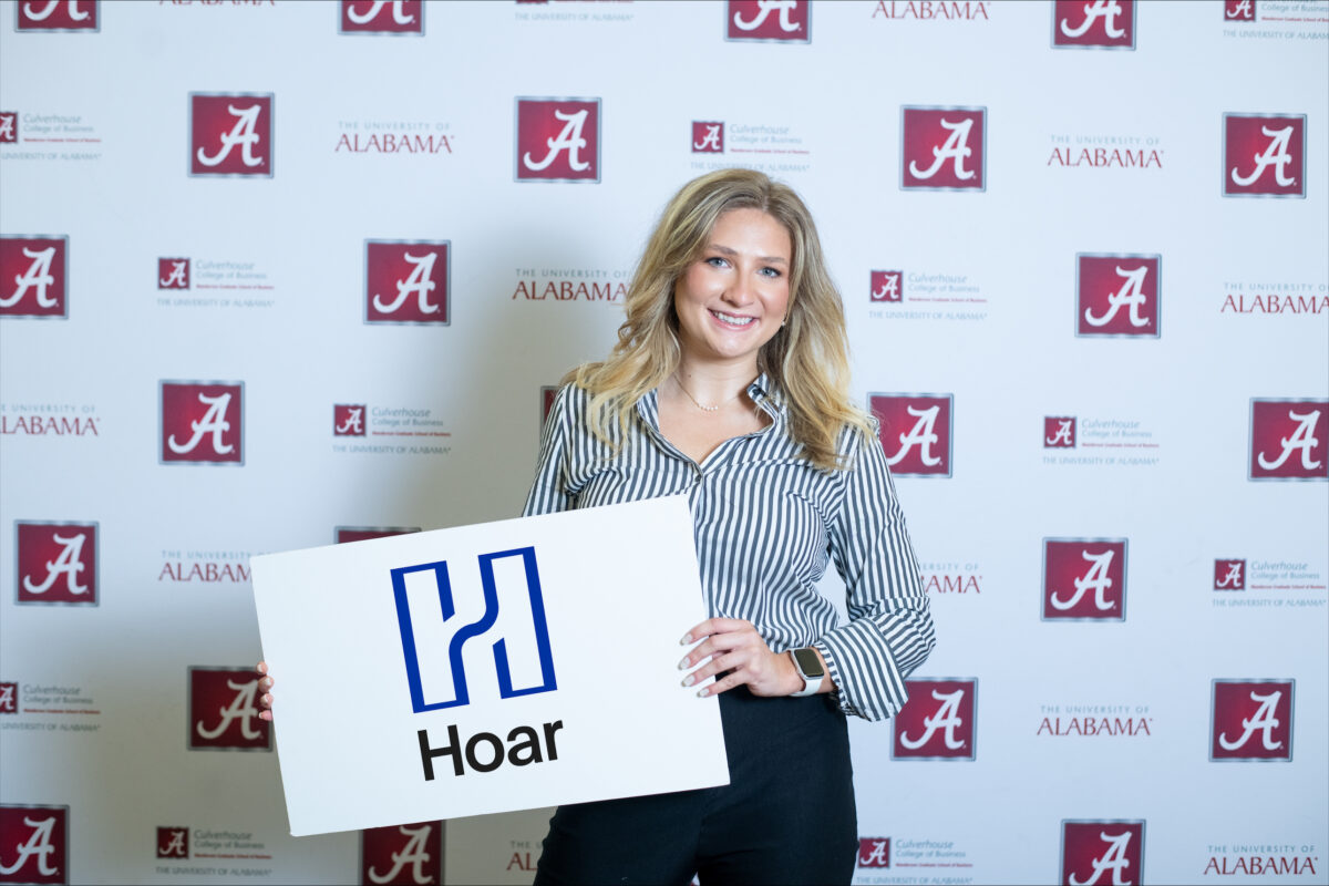 Meet 3 emerging leaders who are changing the face of Hoar Construction Meet 3 emerging leaders who are changing the face of Hoar Construction