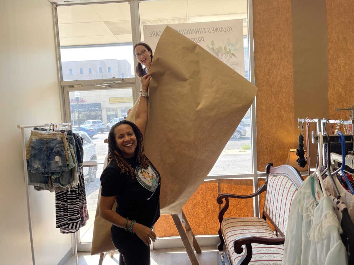 Welcoming rEVOLVEr Resale and Yolaine’s Enhancing Skincare Products to Five Points South Welcoming rEVOLVEr Resale and Yolaine’s Enhancing Skincare Products to Five Points South