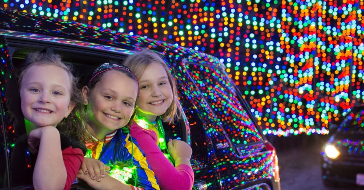 Magic of Lights to debut at Alabama Adventure with 2M+ lights Magic of Lights to debut at Alabama Adventure with 2M+ lights