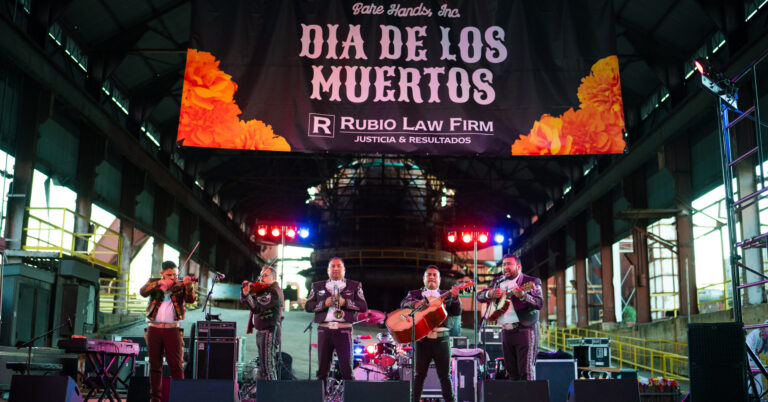 See Birmingham’s 21st annual Dia de los Muertos shine brightly at Sloss [PHOTO GALLERY]