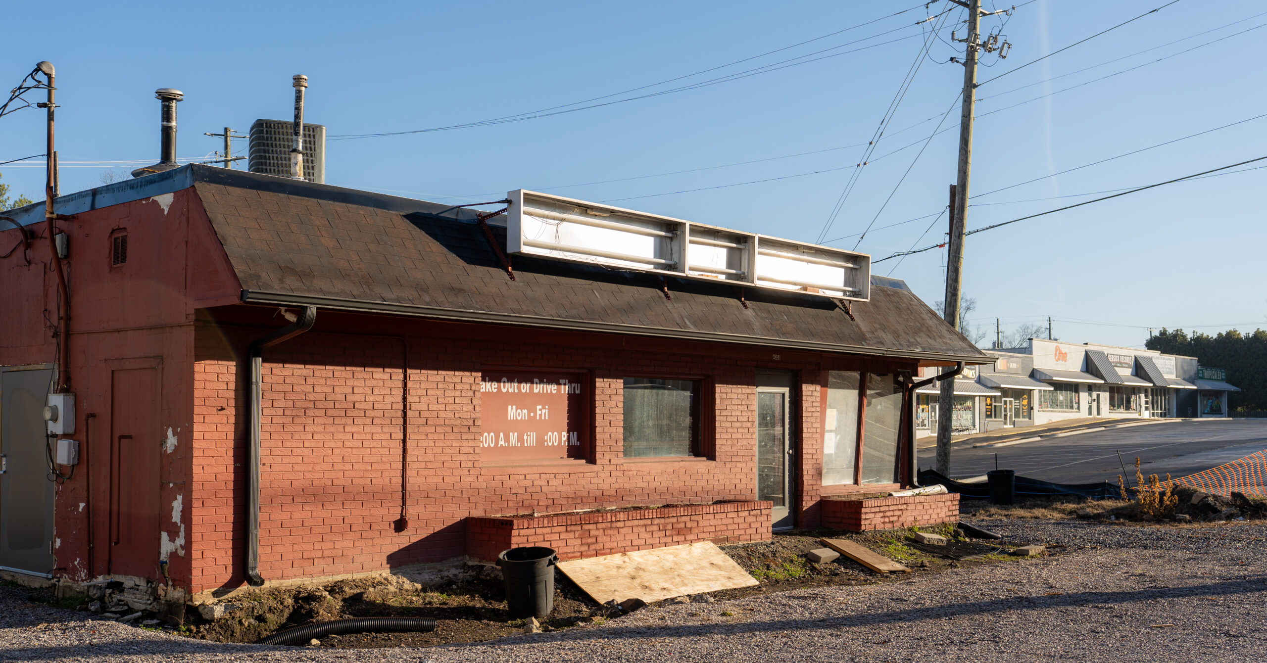 New Lag’s Eatery coming to former LoLo’s BBQ space in Avondale New Lag’s Eatery coming to former LoLo’s BBQ space in Avondale