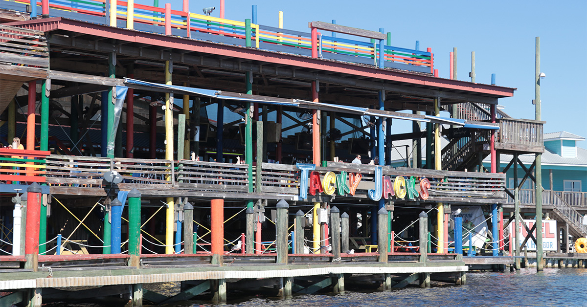 Hot Gulf Shores + Orange beach rentals, food, events + more now 10 Tacky Jacks, Gulf Shores, Orange Beach, beach, Brett-Robinson Vacation Rentals