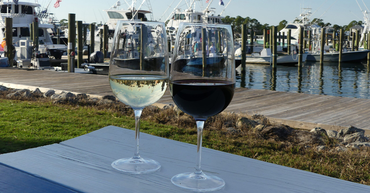 Hot Gulf Shores + Orange beach rentals, food, events + more now 11 Zeke's Restaurant, Gulf Shores, Orange Beach, beach, Brett-Robinson Vacation Rentals