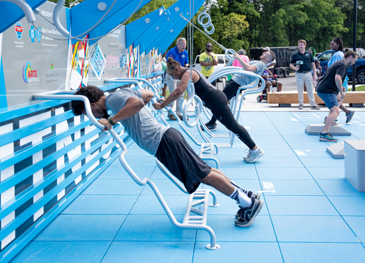 Get a free, 7-minute workout at these unique Birmingham fitness courts Get a free, 7-minute workout at these unique Birmingham fitness courts