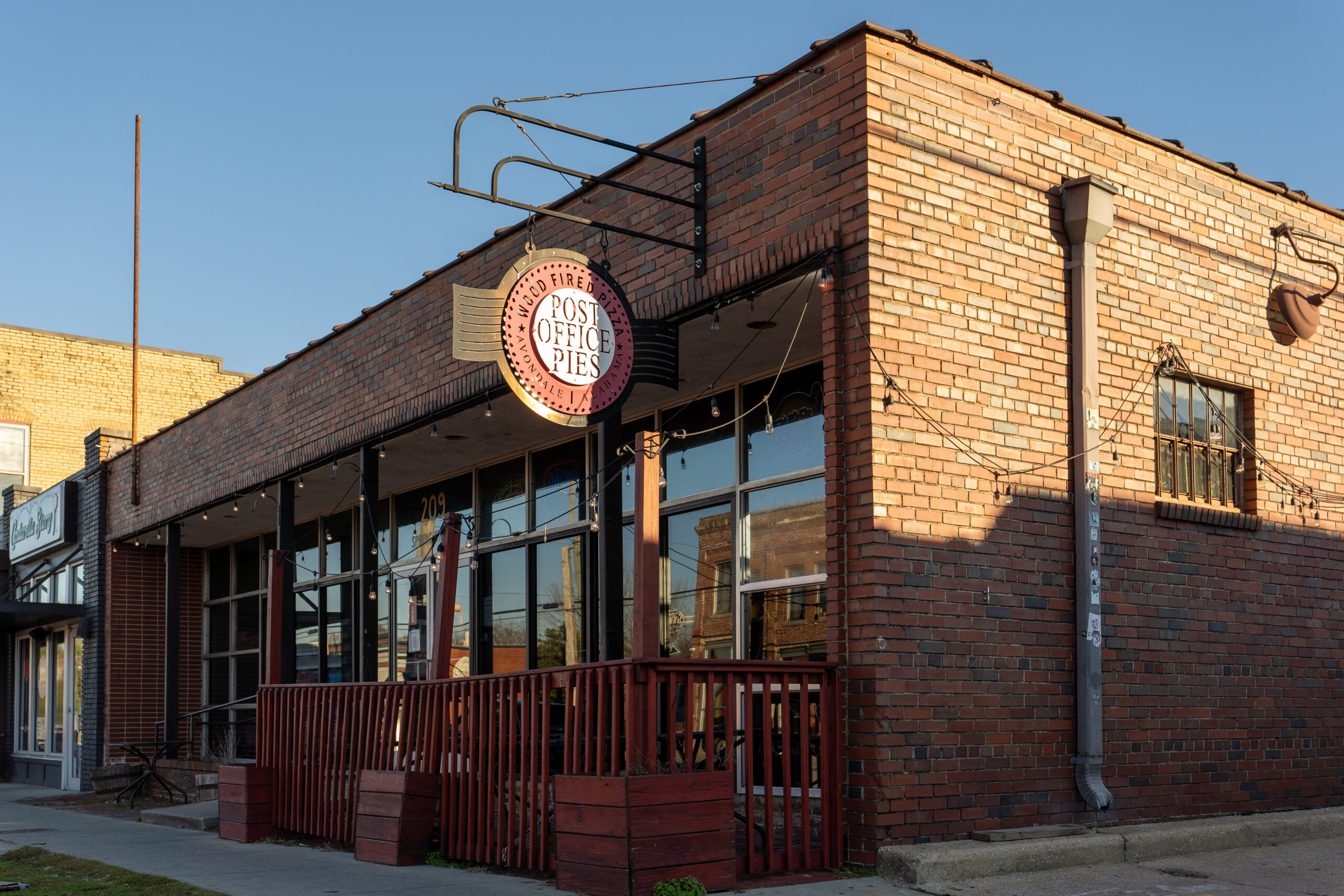Post Office Pies closing after 10 years in Avondale