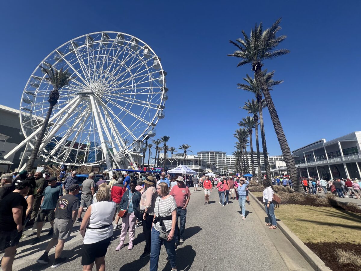 Hot air balloon festival + more family-friendly events await—plan your Gulf Coast vacay now Hot air balloon festival + more family-friendly events await—plan your Gulf Coast vacay now