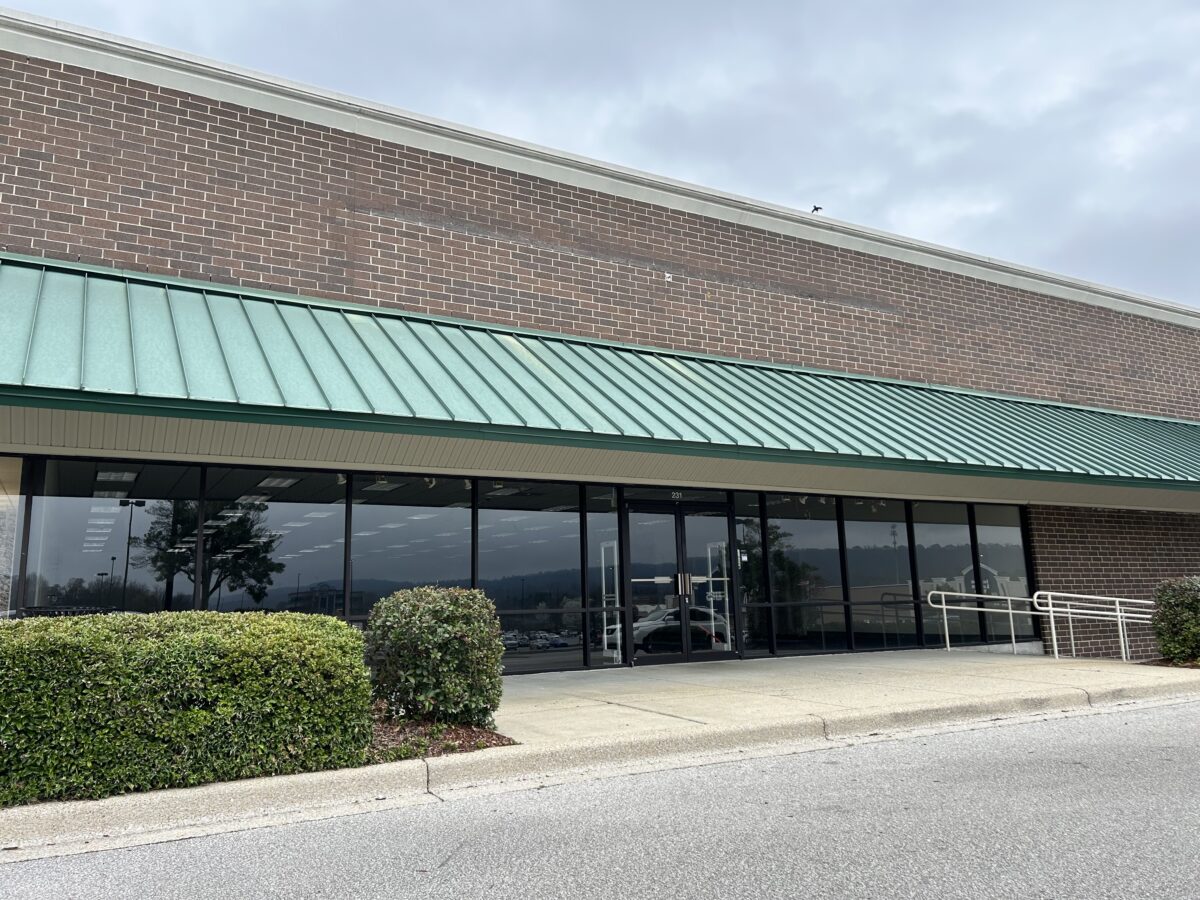 Shoe retailer at Birmingham’s Brook Highland Plaza closes