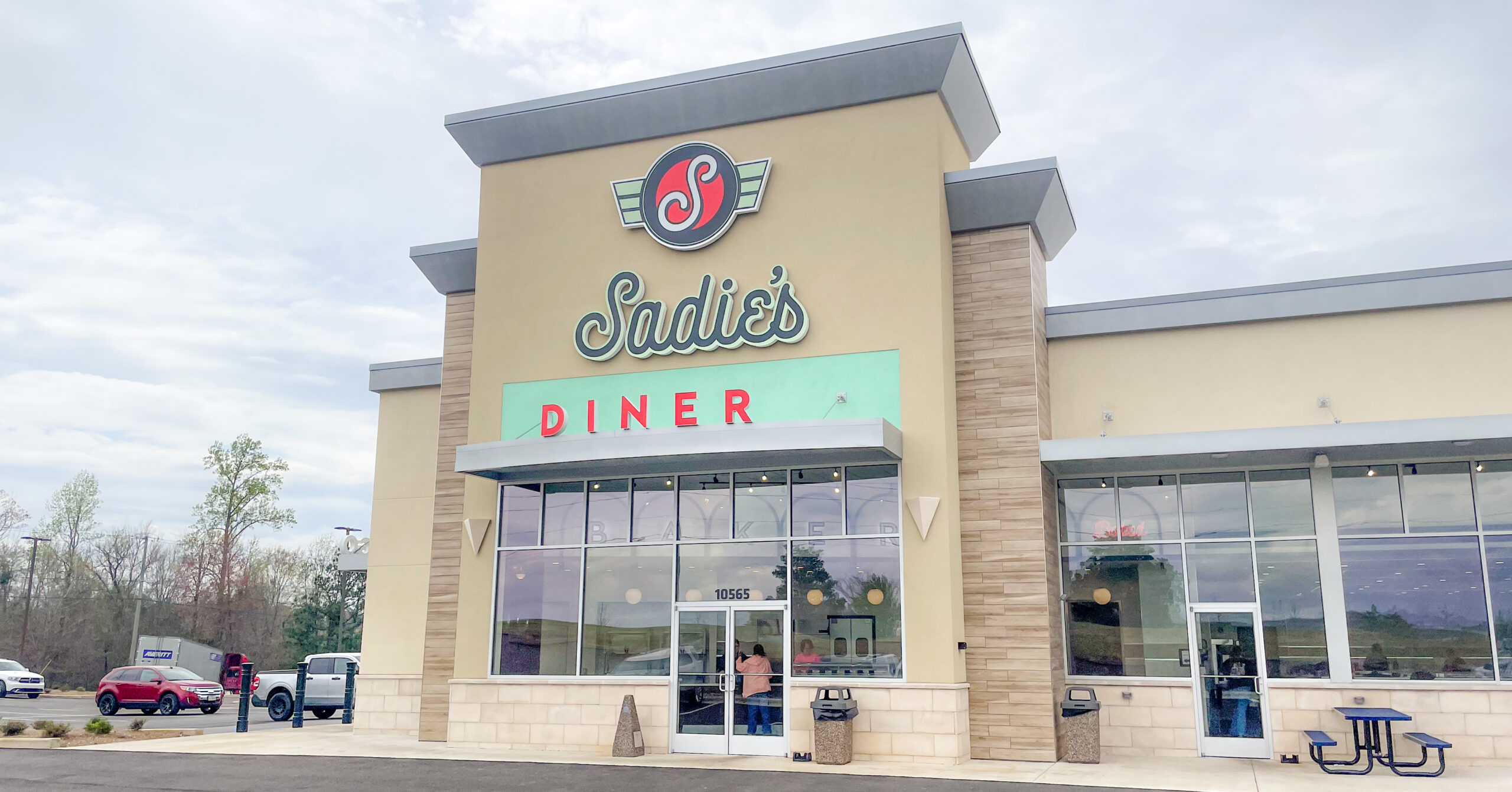 Inside Tuscaloosa’s new meat-and-three, Sadie’s Diner [Photos]