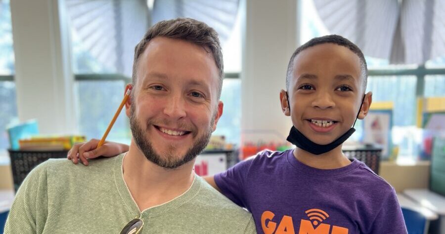 Boost local students’ reading skills—become a volunteer tutor now Boost local students’ reading skills—become a volunteer tutor now