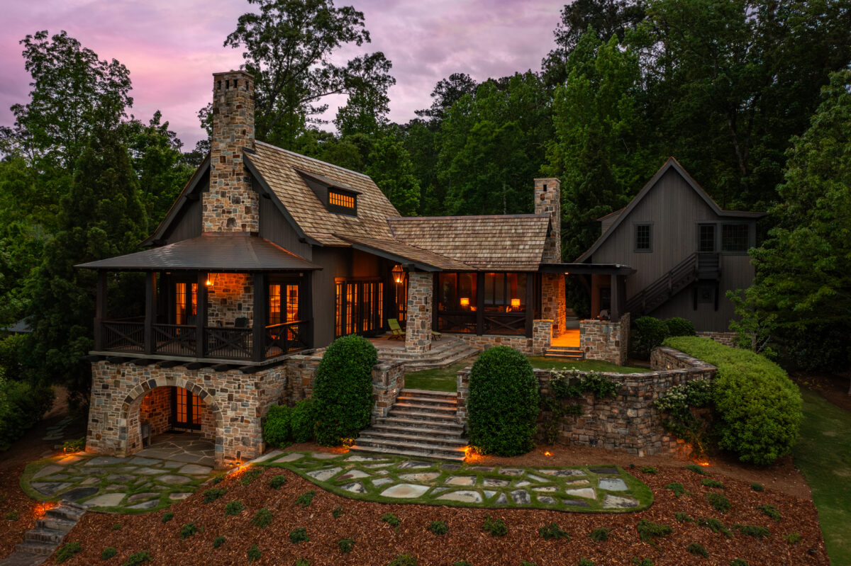 Expert agents reveal Lake Martin home trends + tour these 2 stunning homes on the water Expert agents reveal Lake Martin home trends + tour these 2 stunning homes on the water