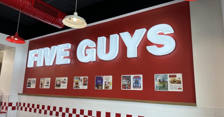 NEW Five Guys opens 29th Alabama location in Hoover [PHOTOS]