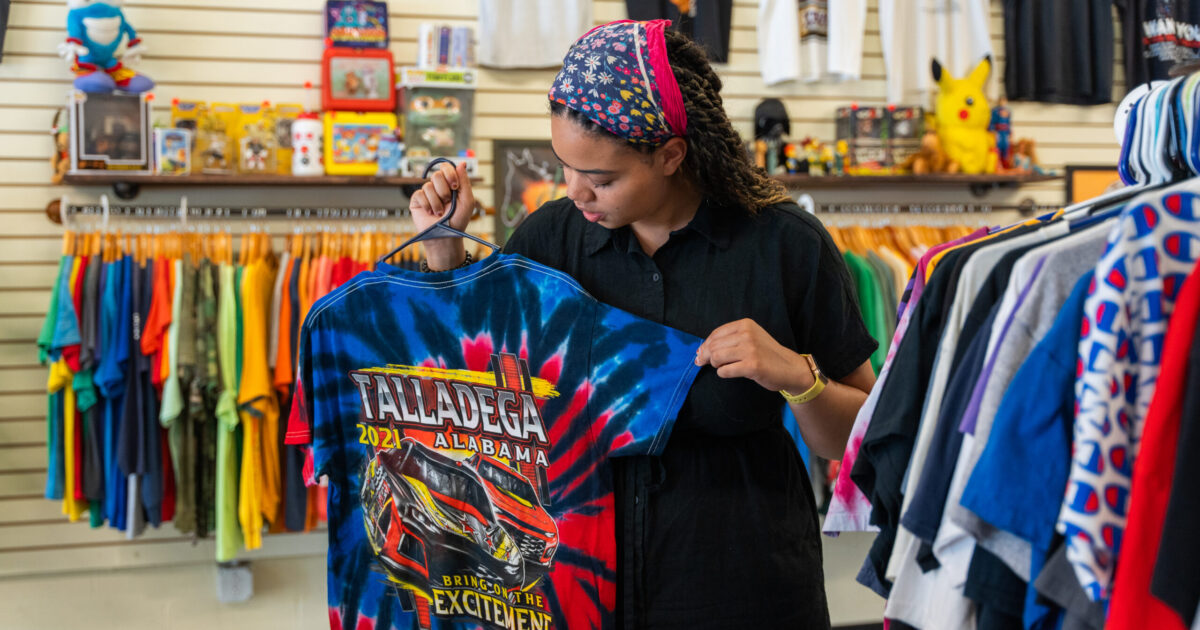 Shop sustainable + local at these 12 thrift shops in the Birmingham area Shop sustainable + local at these 12 thrift shops in the Birmingham area