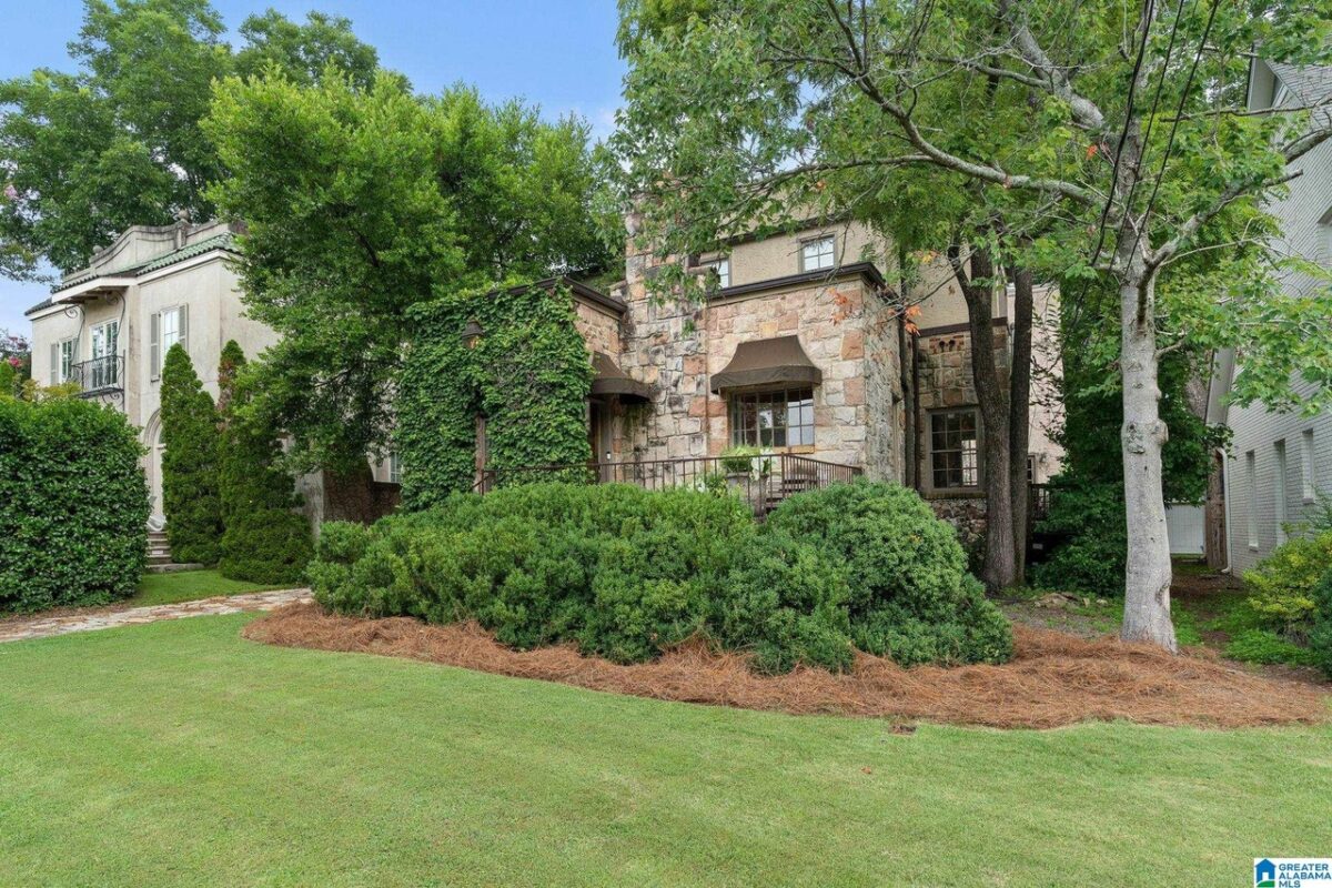 Low inventory, median home price increases + more new Birmingham real estate stats Low inventory, median home price increases + more new Birmingham real estate stats