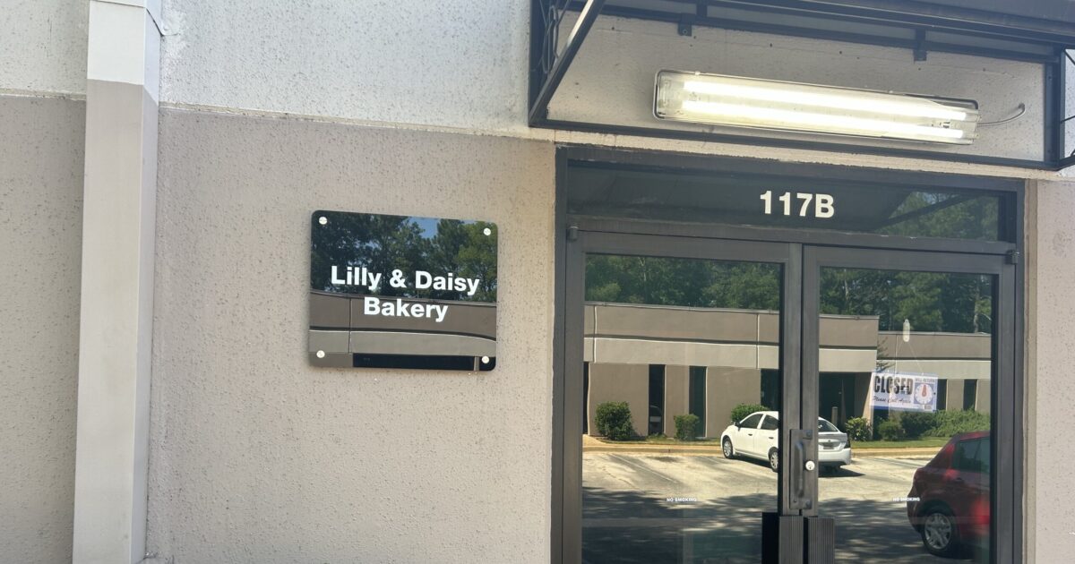 Lilly & Daisy Bakery opens a new location in Roebuck