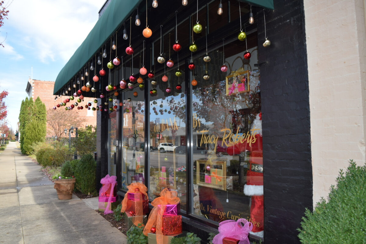 Your guide to quaint holiday shopping + festivities in Morgan County Your guide to quaint holiday shopping + festivities in Morgan County