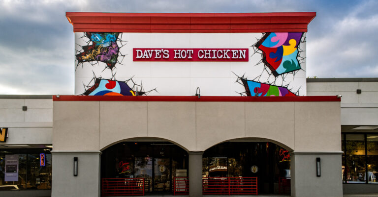 NEW: Fastest-growing hot chicken joint in U.S. opens in Vestavia Hills on Nov. 8 [PHOTOS]