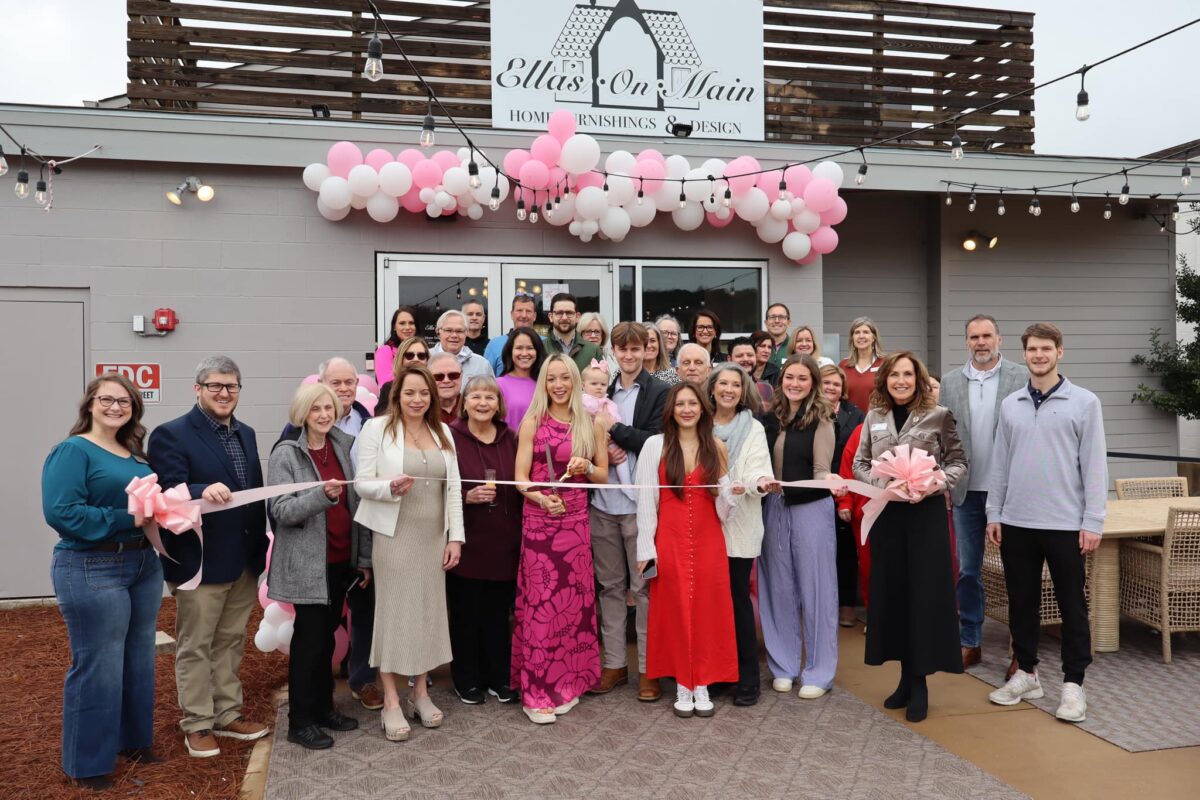 Welcome Ella’s on Main to Trussville’s entertainment district